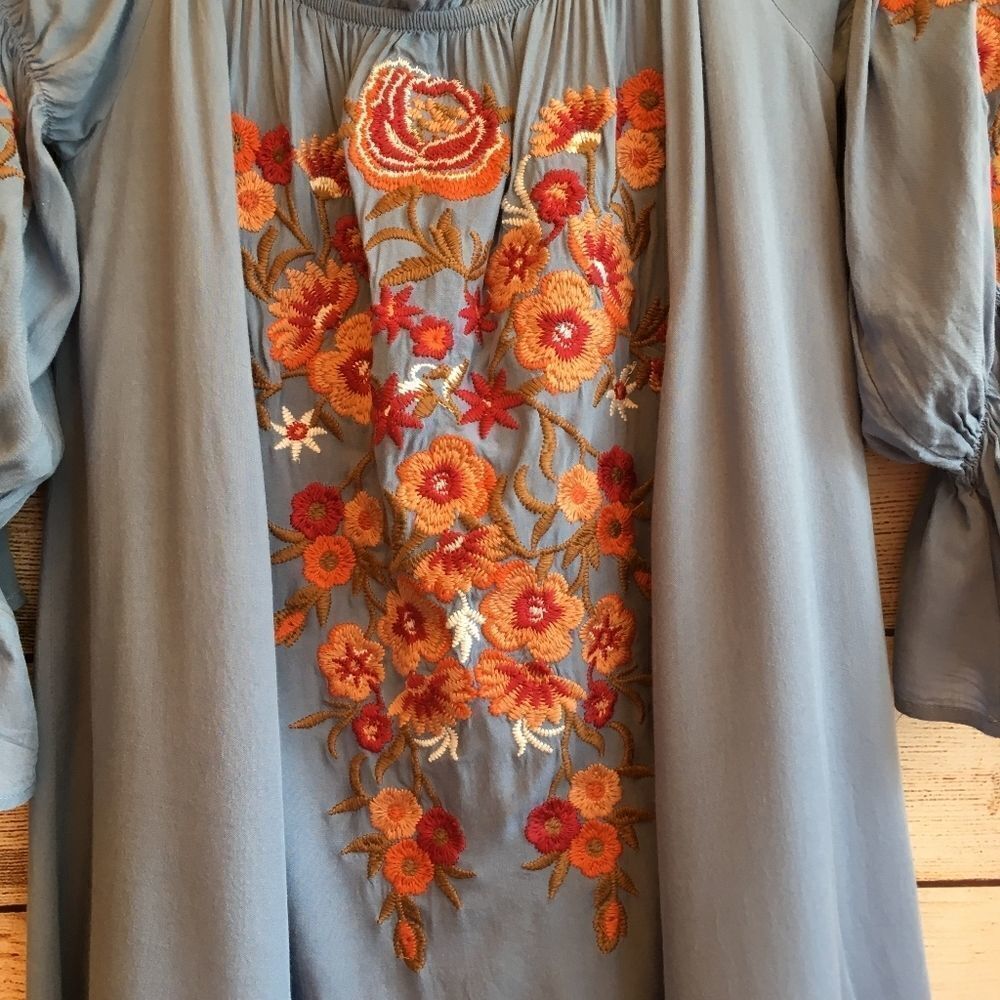 ANDREE BY UNIT EMBROIDERED DRESS - Picture 4 of 7